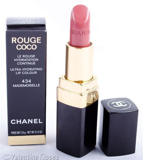 chanel mademoiselle 434 rouge.